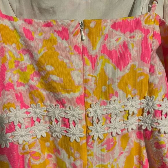 Lilly Pulitzer dress size 10! - Picture 2 of 10